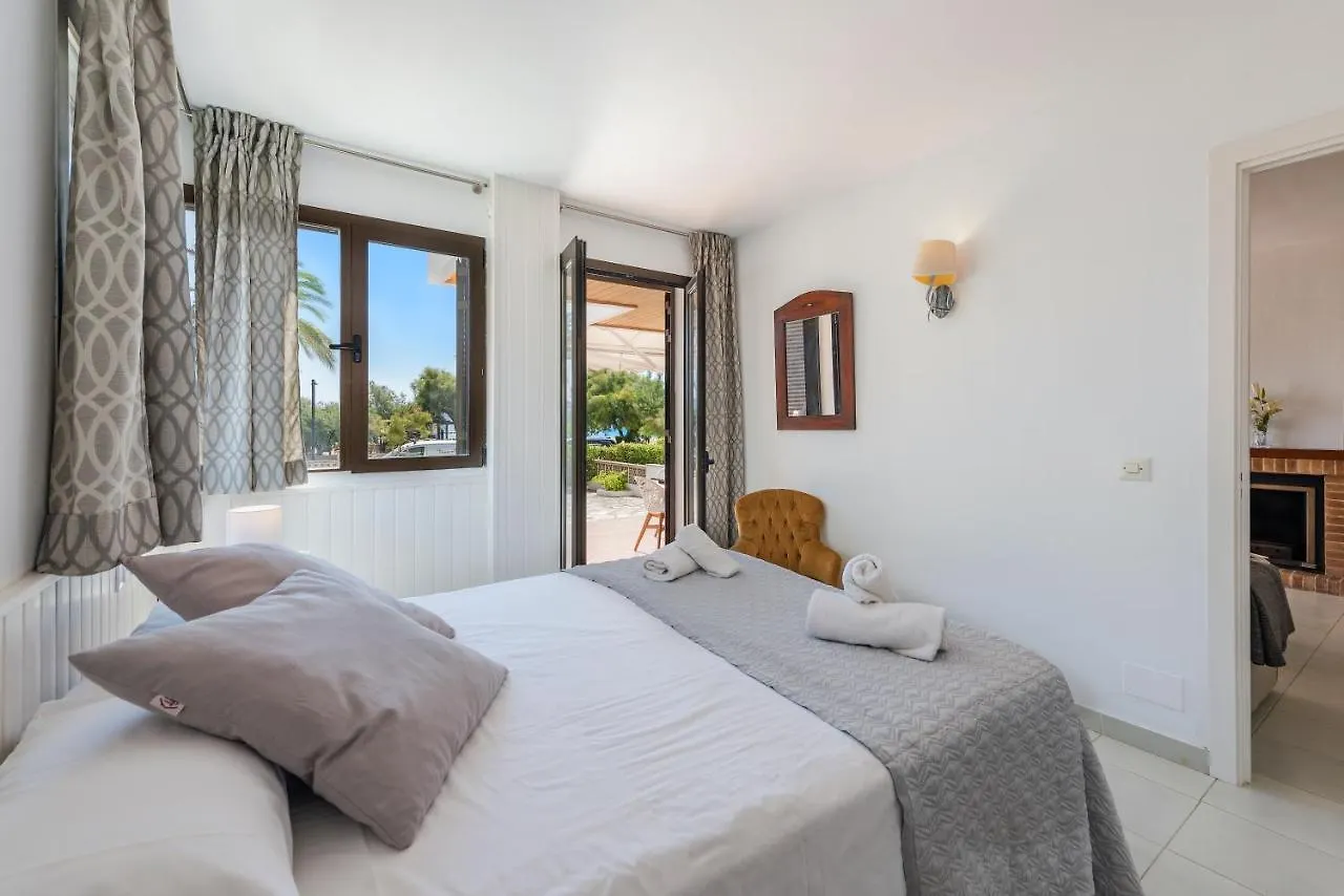 Apartment La Bugambilia Port de Pollença 0*,  Spanyolország